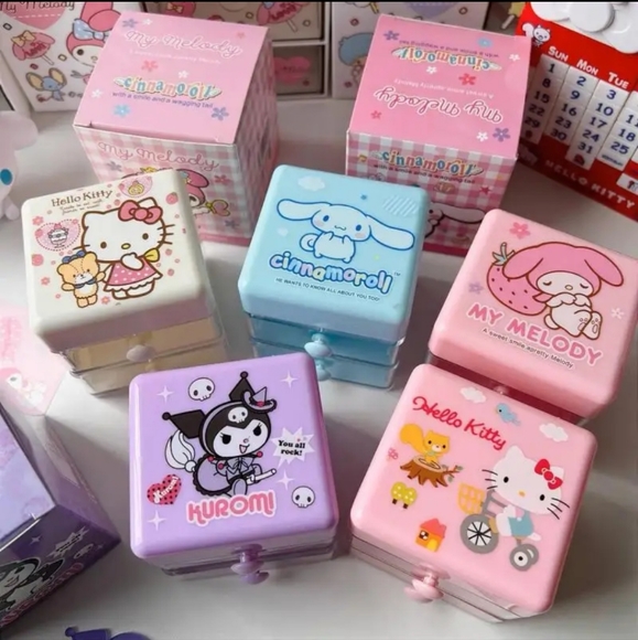 Hello Kitty Drawer - Picture 12 of 13